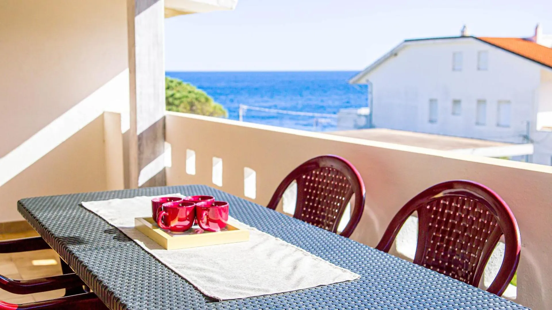 Casa Jo Del Mare, A Pochi Passi Dalla Spiaggia Cala Gonone